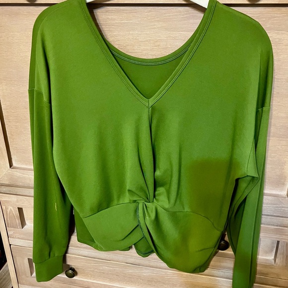 CAbi Olive Green Turnaround T-Shirt - Picture 3 of 5
